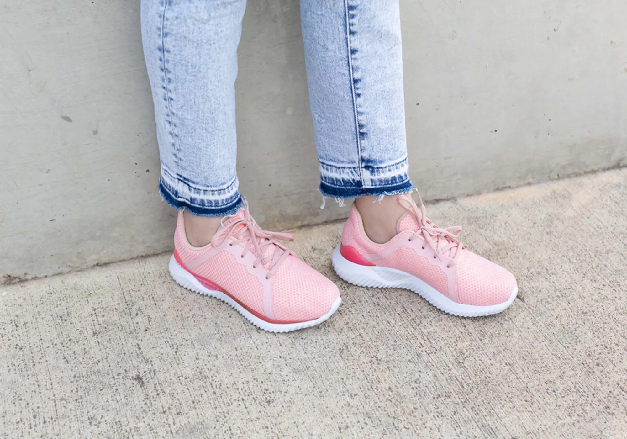 Actvitta Amora Womens Comfy Lightweight Cushioned Lace Up Active Shoes Actvitta Shoes