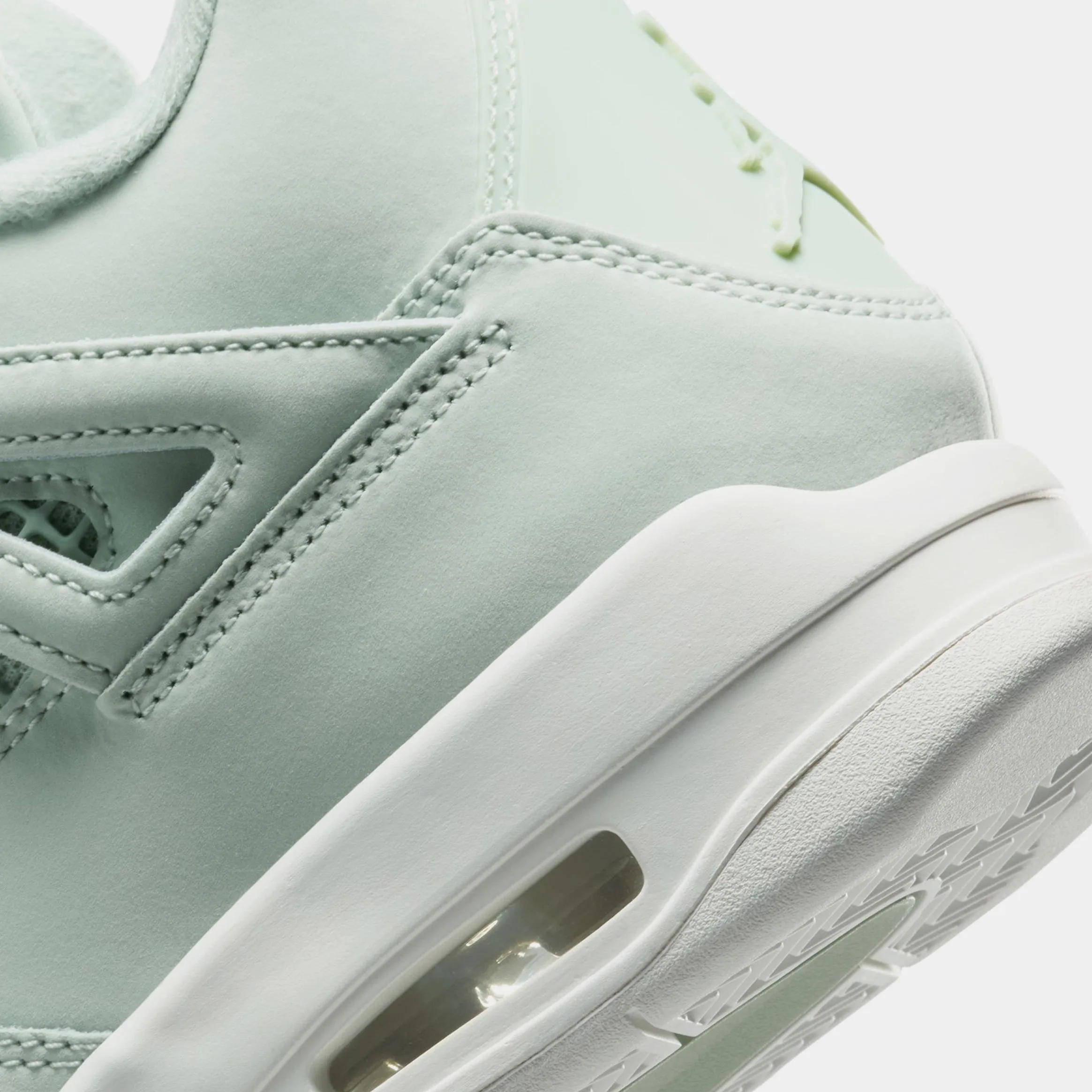 Air Jordan 4 Retro Abundance Womens Lifestyle Shoes (Seafoam/Sail/Metallic Silver)