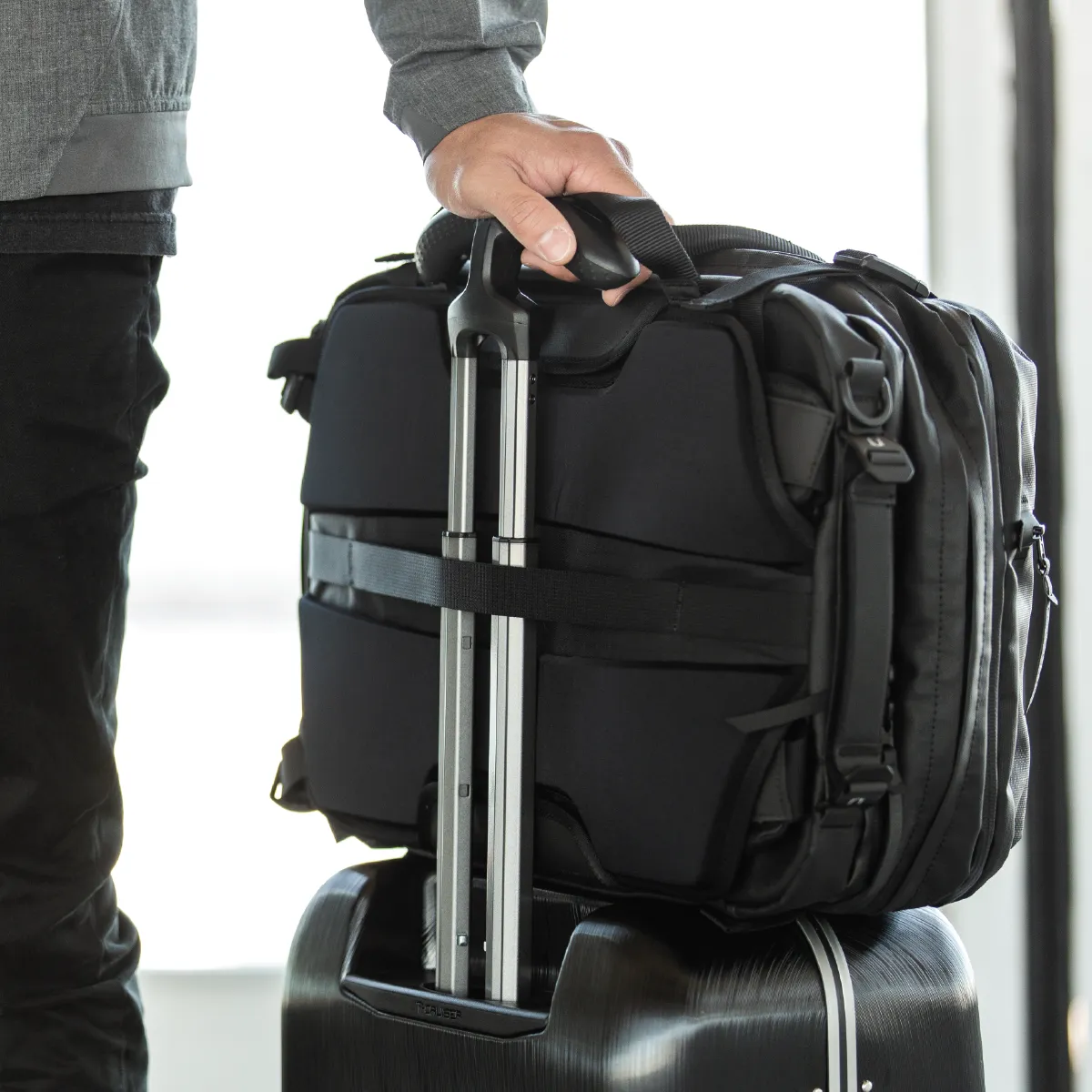 Bags Black Ember Black Ember Forge | 20-30L Expandable 3-Way Commuter Pack