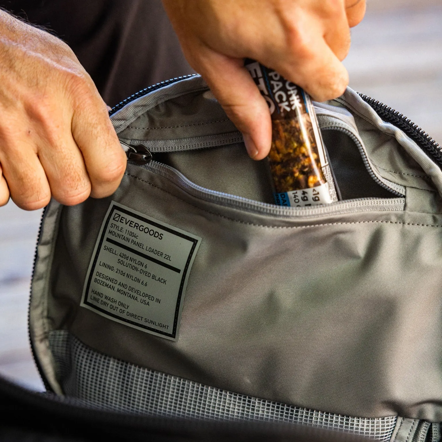 Bags Evergoods Mountain Panel Loader 22L