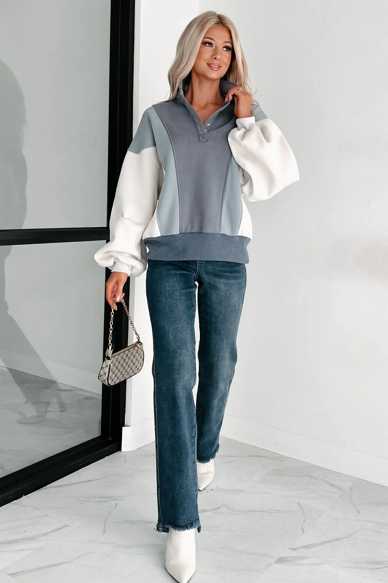 Blizzard Blues Colorblock Pullover Sweatshirt (Blue Multi)