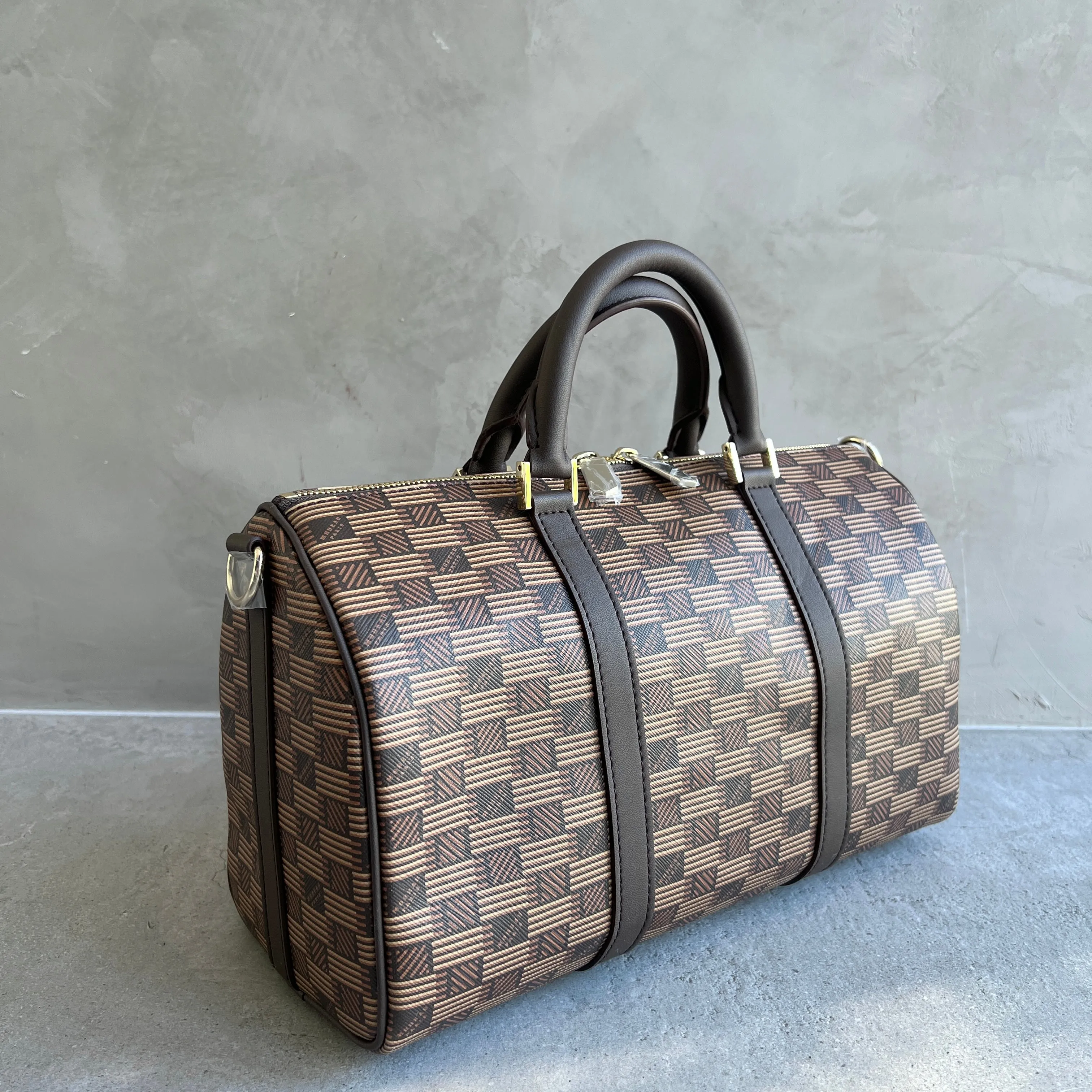 Boston Med Bionet, Choc Moreau Bags
