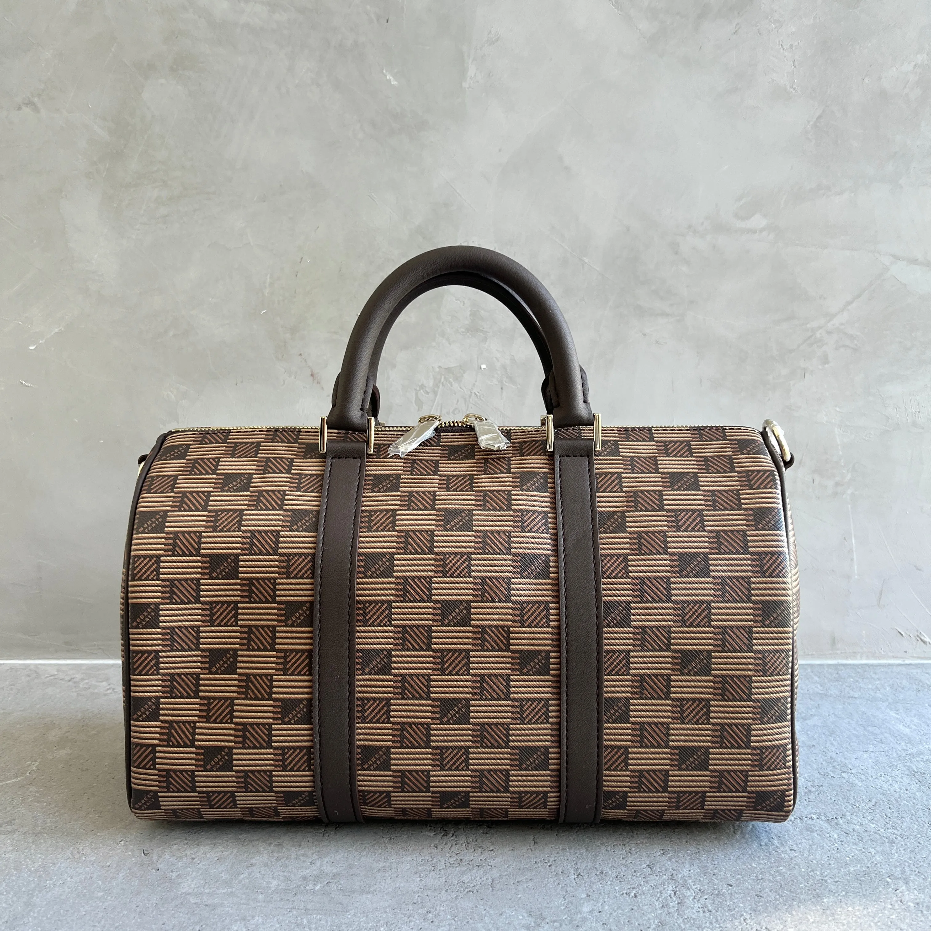 Boston Med Bionet, Choc Moreau Bags