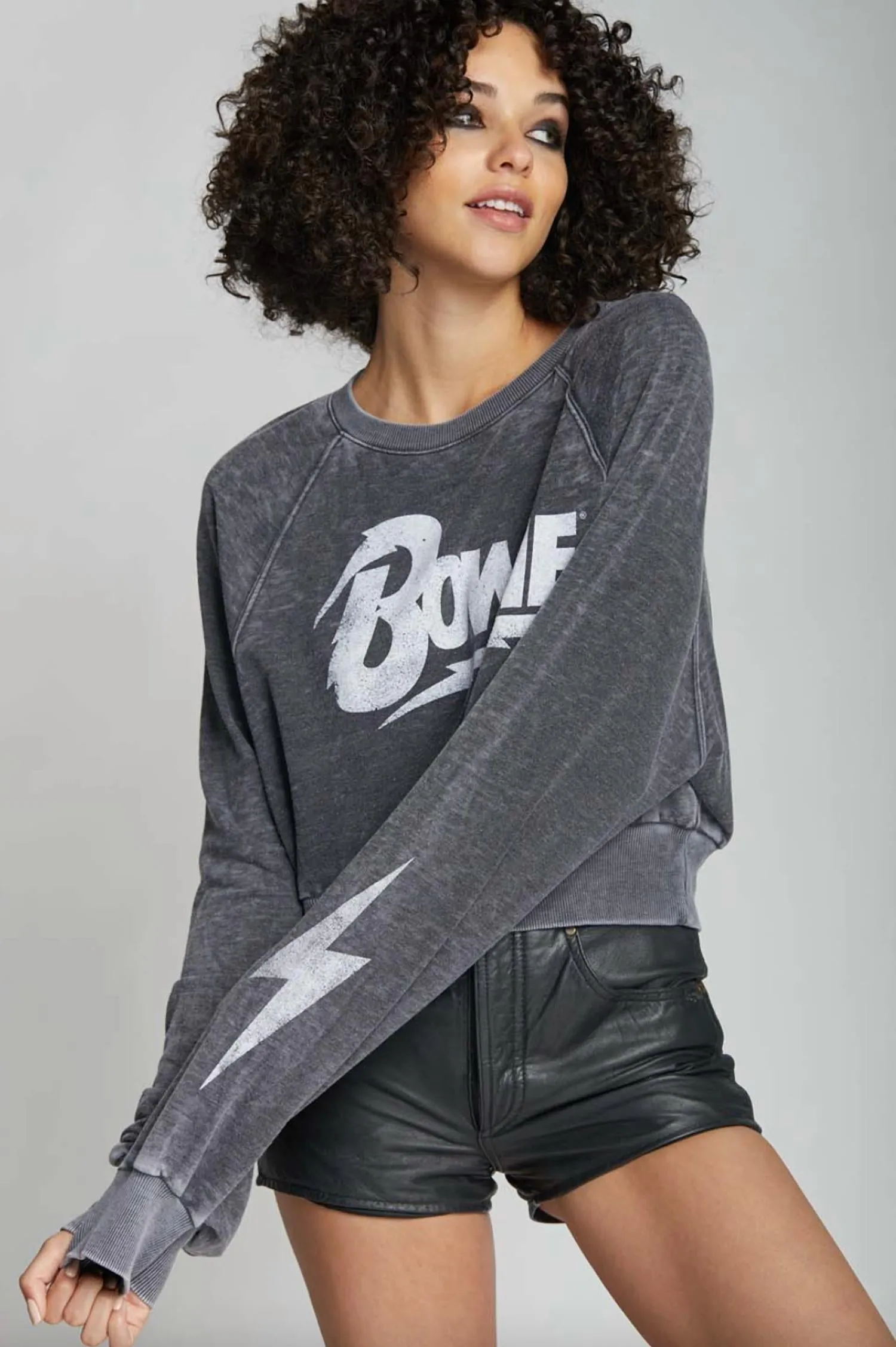 Bowie Strike Cropped Sweatshirt In Black