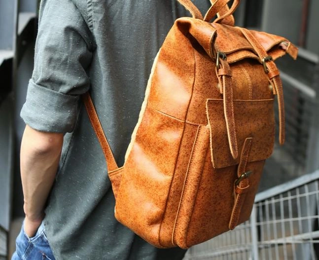 Cool Leather Mens Backpack Travel Backpacks Vintage Laptop Backpack for men