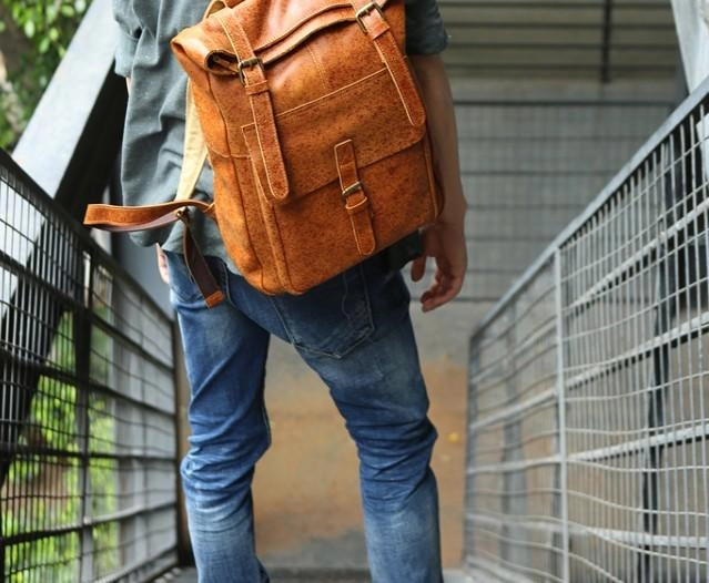Cool Leather Mens Backpack Travel Backpacks Vintage Laptop Backpack for men