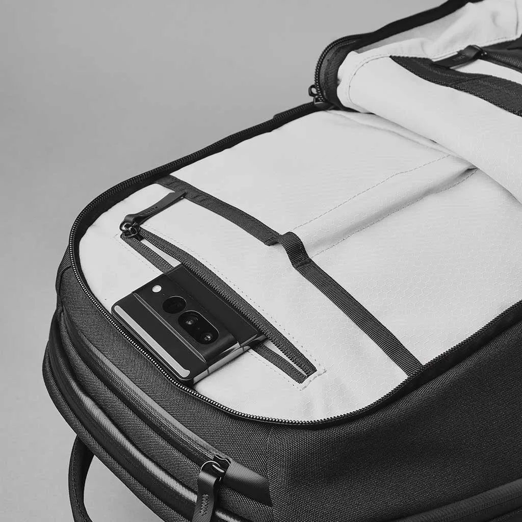 Elements Backpack Pro Alpaka Bags
