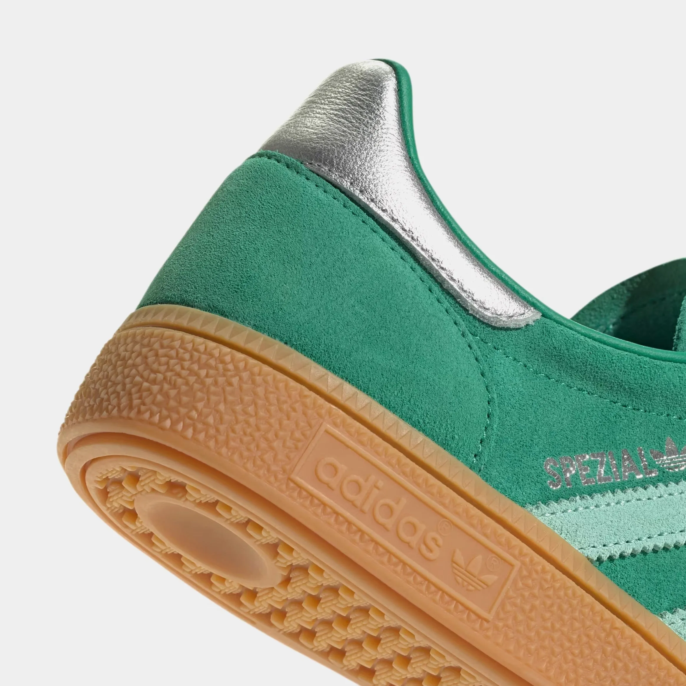 Handball Spezial Womens Lifestyle Shoes (Semi Court Green/Clear Mint/Gum)