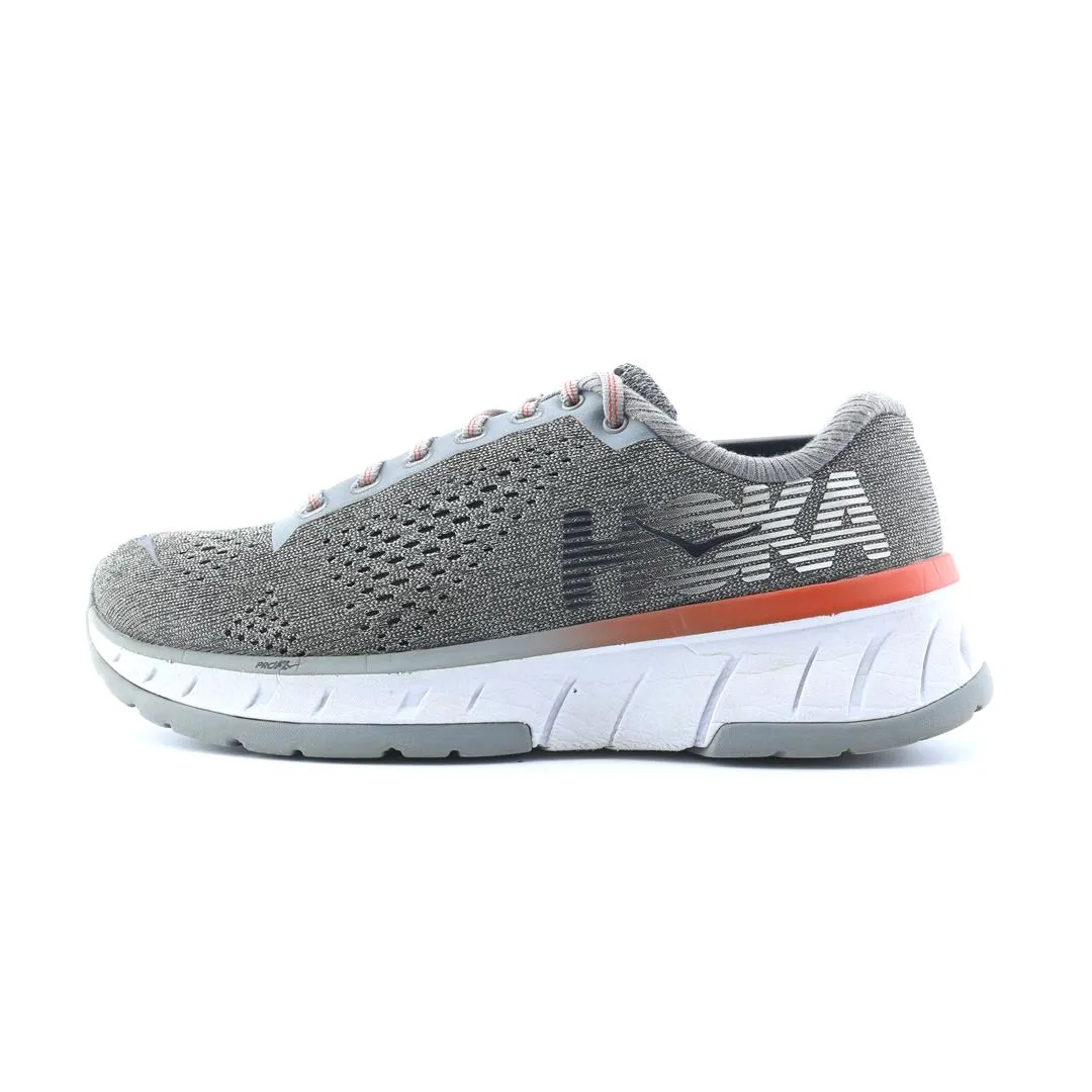 HOKA ONE ONE  CAVU