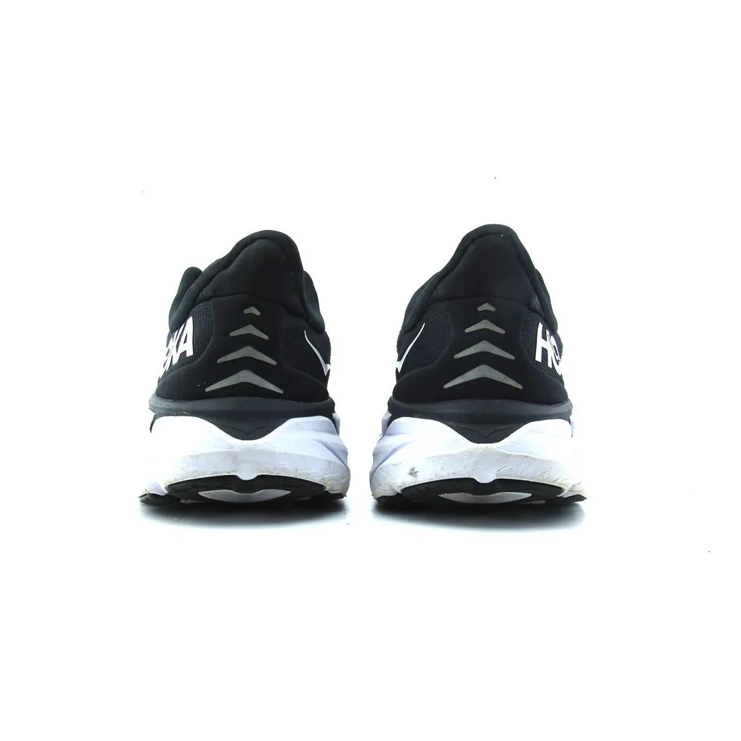 HOKA ONE ONE CLIFTON 8