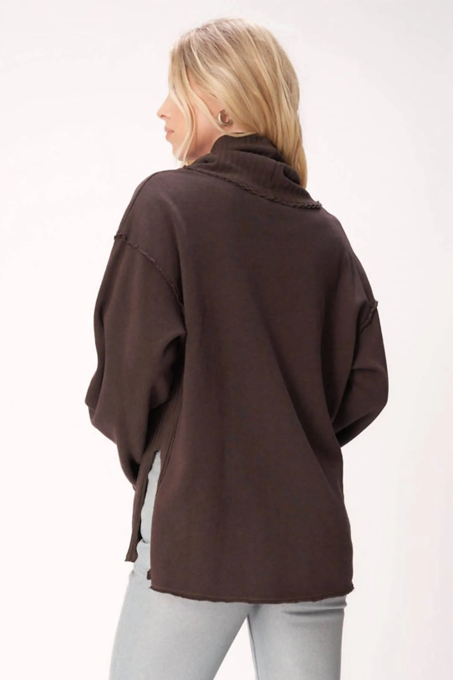 Nicola Funnel Neck Sweatshirt In Brown