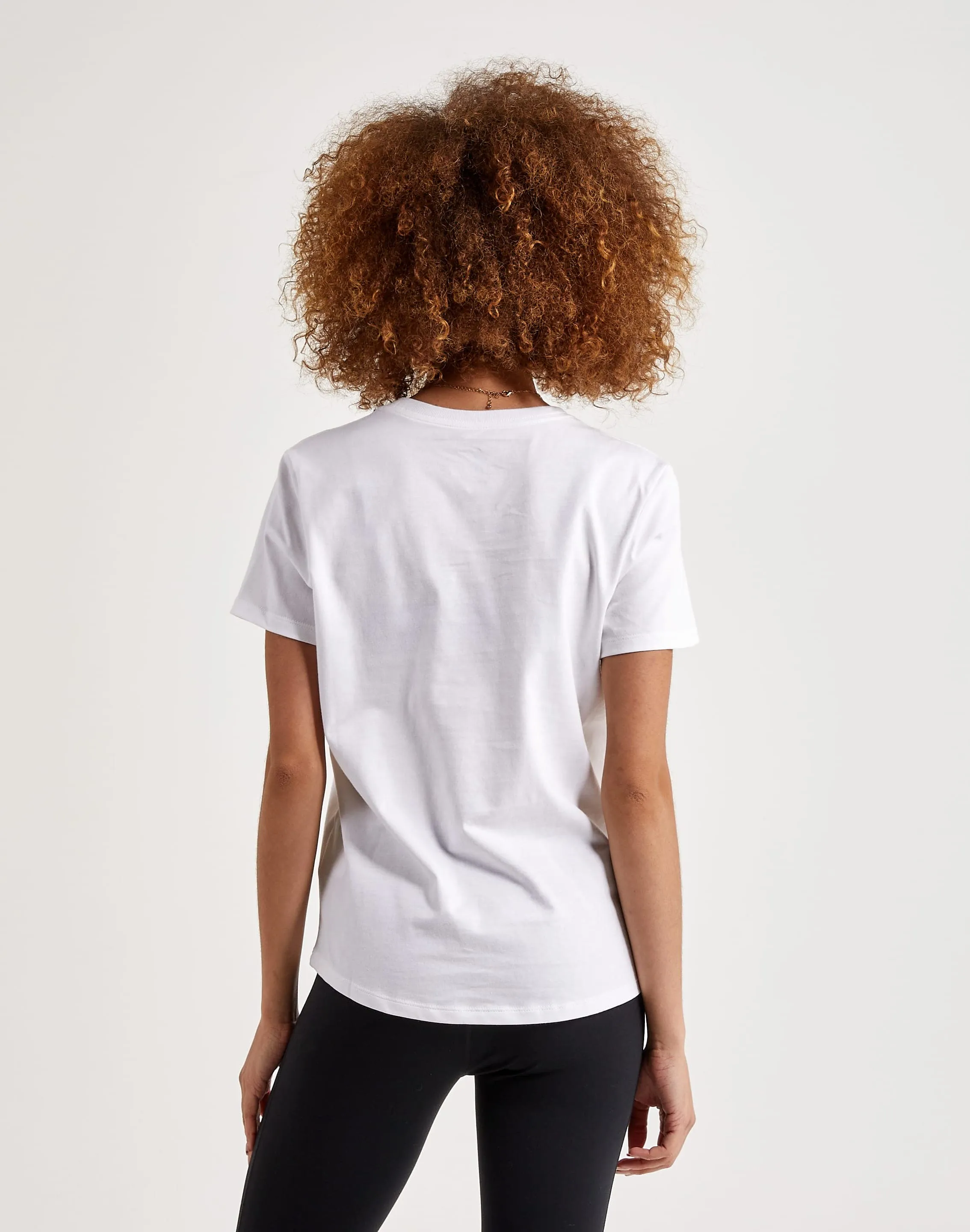 Nike Essential Icon Futura Tee