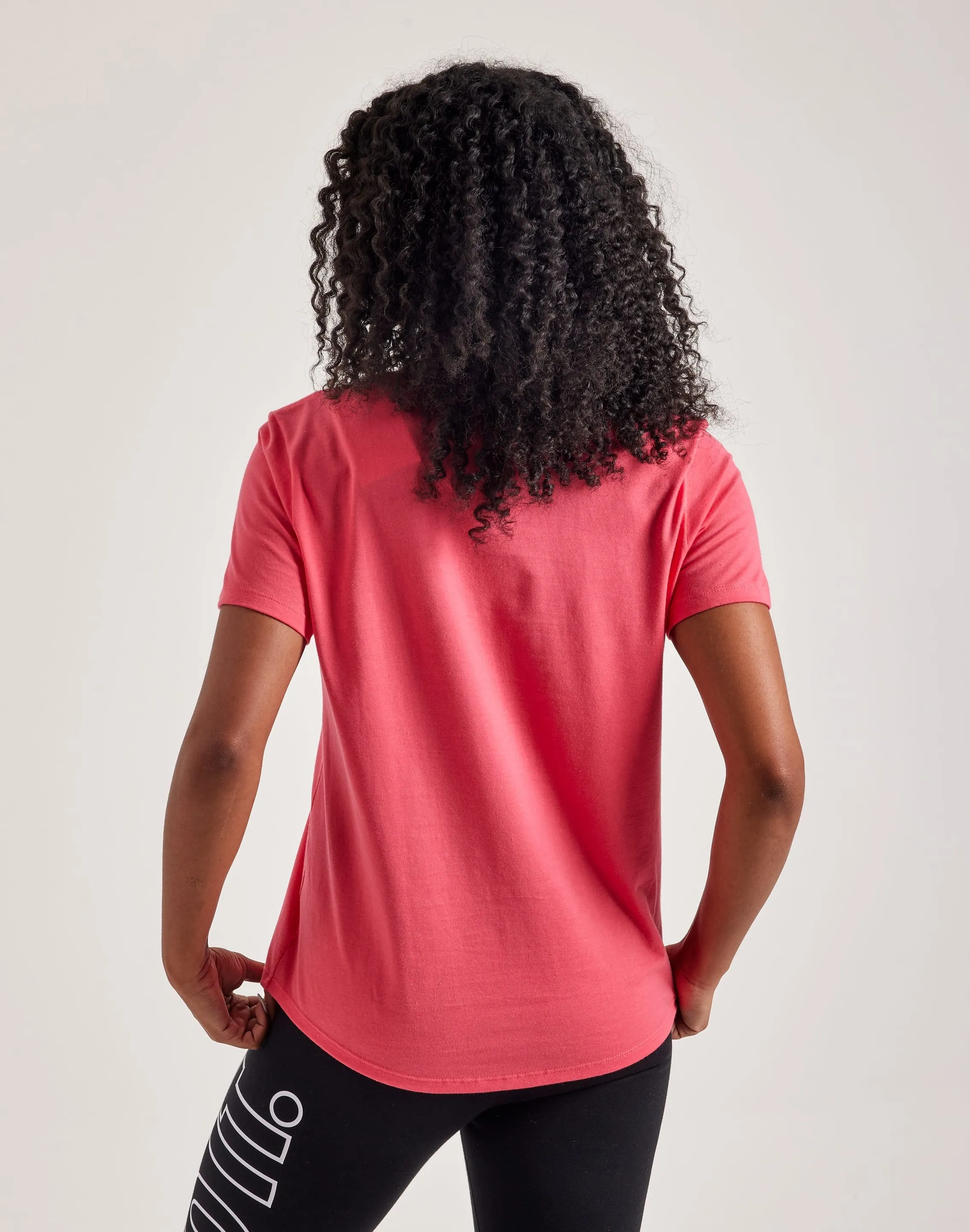 Nike Essential Icon Futura Tee