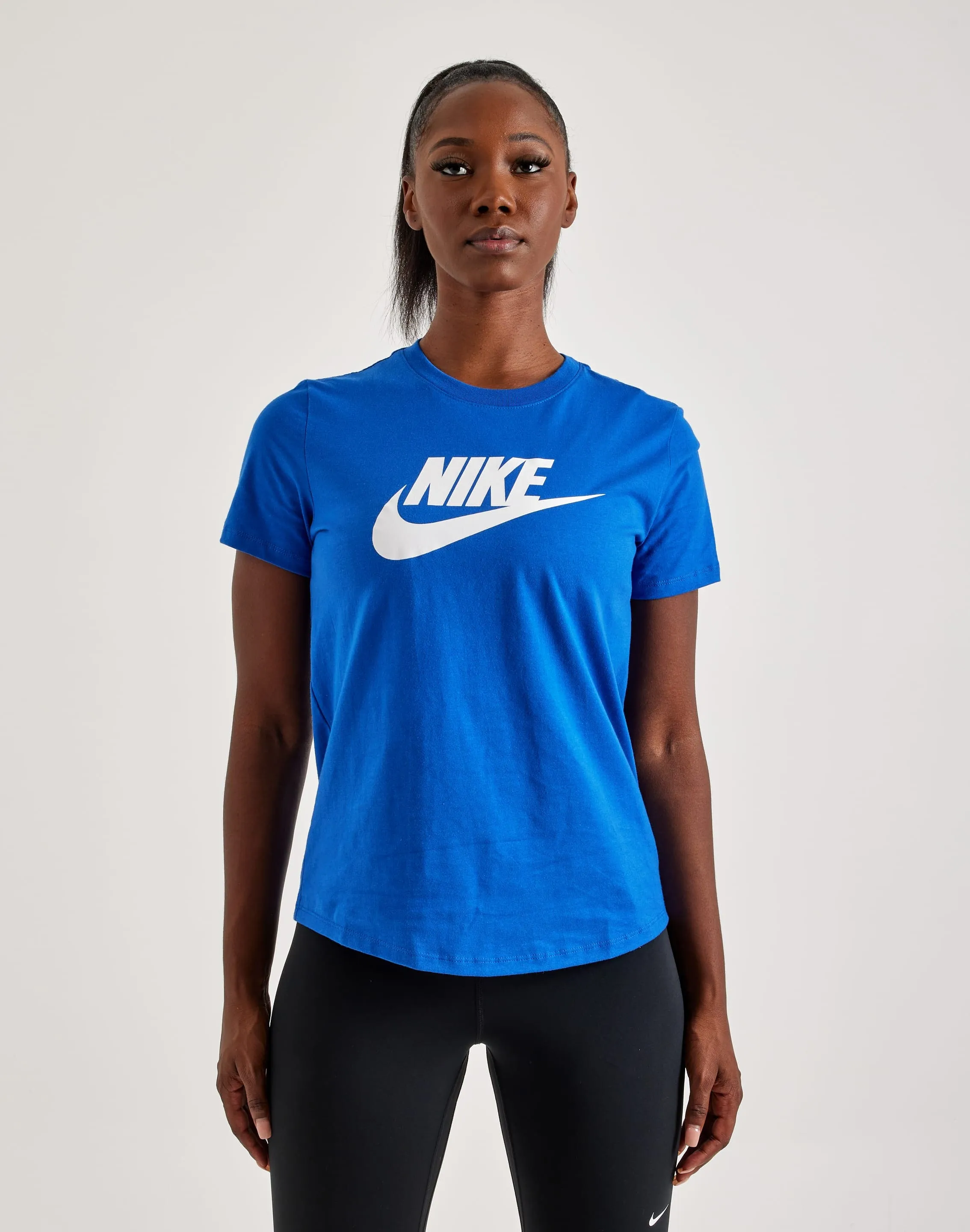 Nike Essential Icon Futura Tee