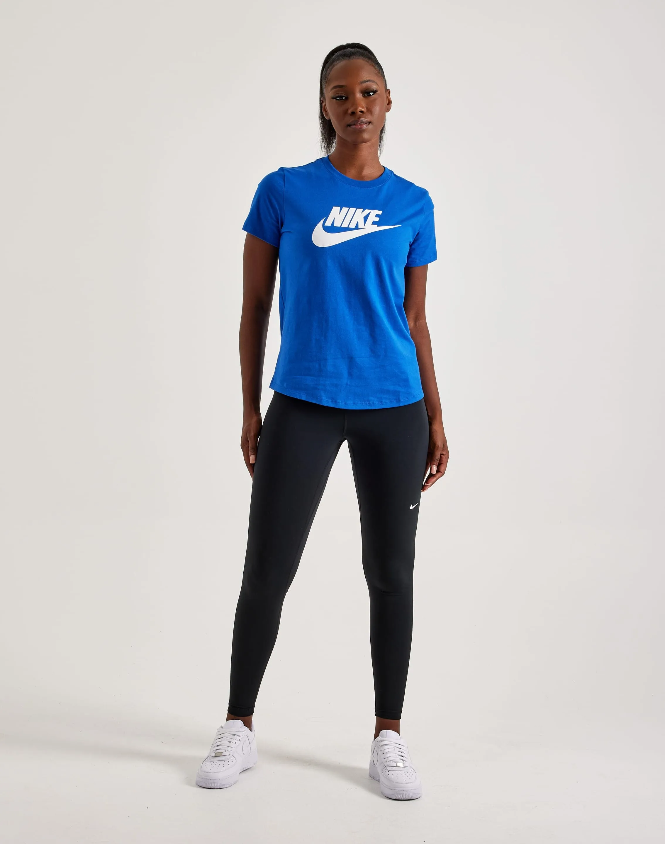 Nike Essential Icon Futura Tee
