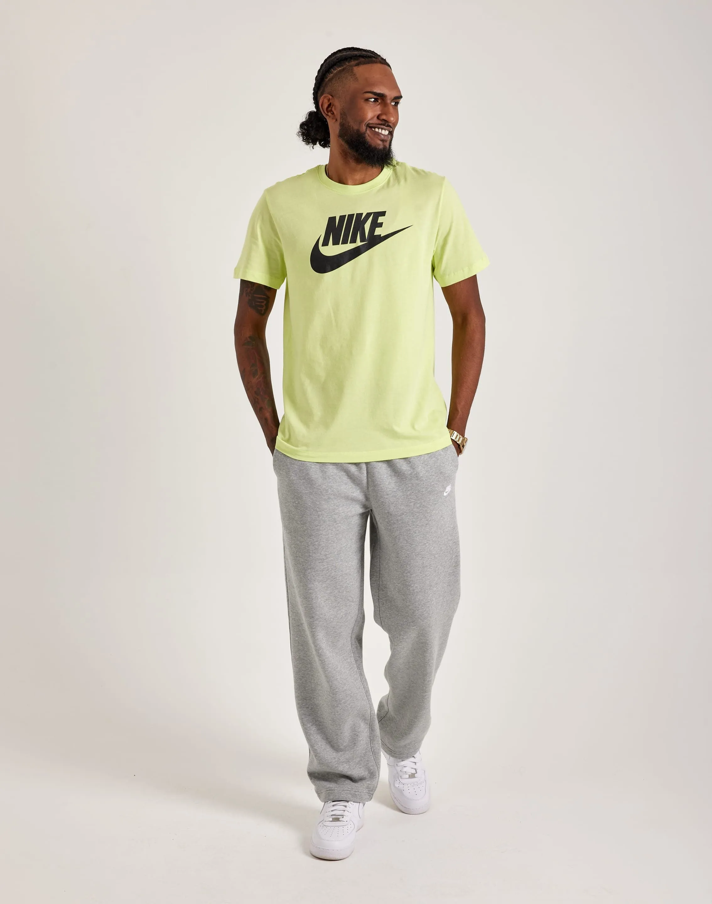 Nike Icon Futura Tee