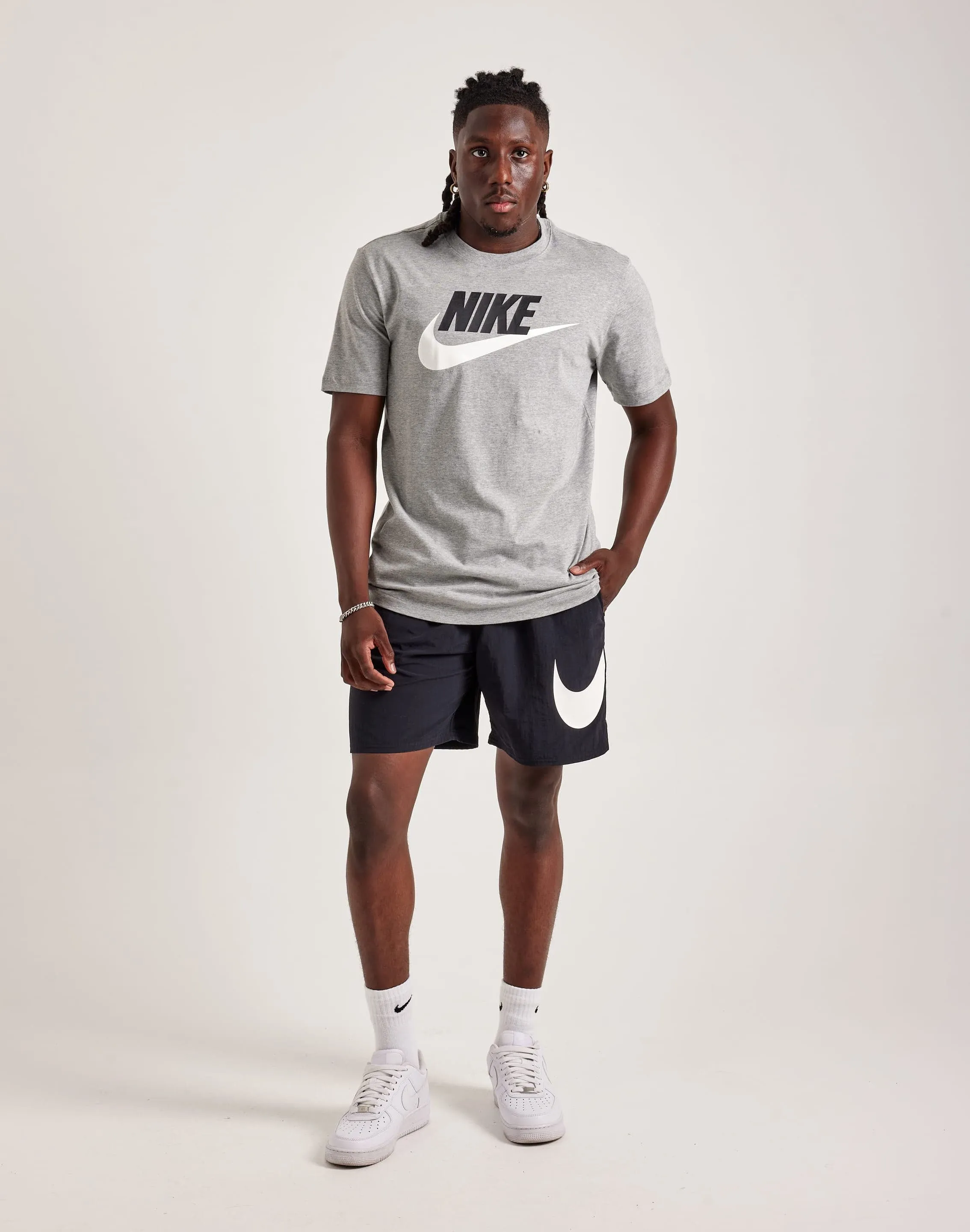 Nike Icon Futura Tee