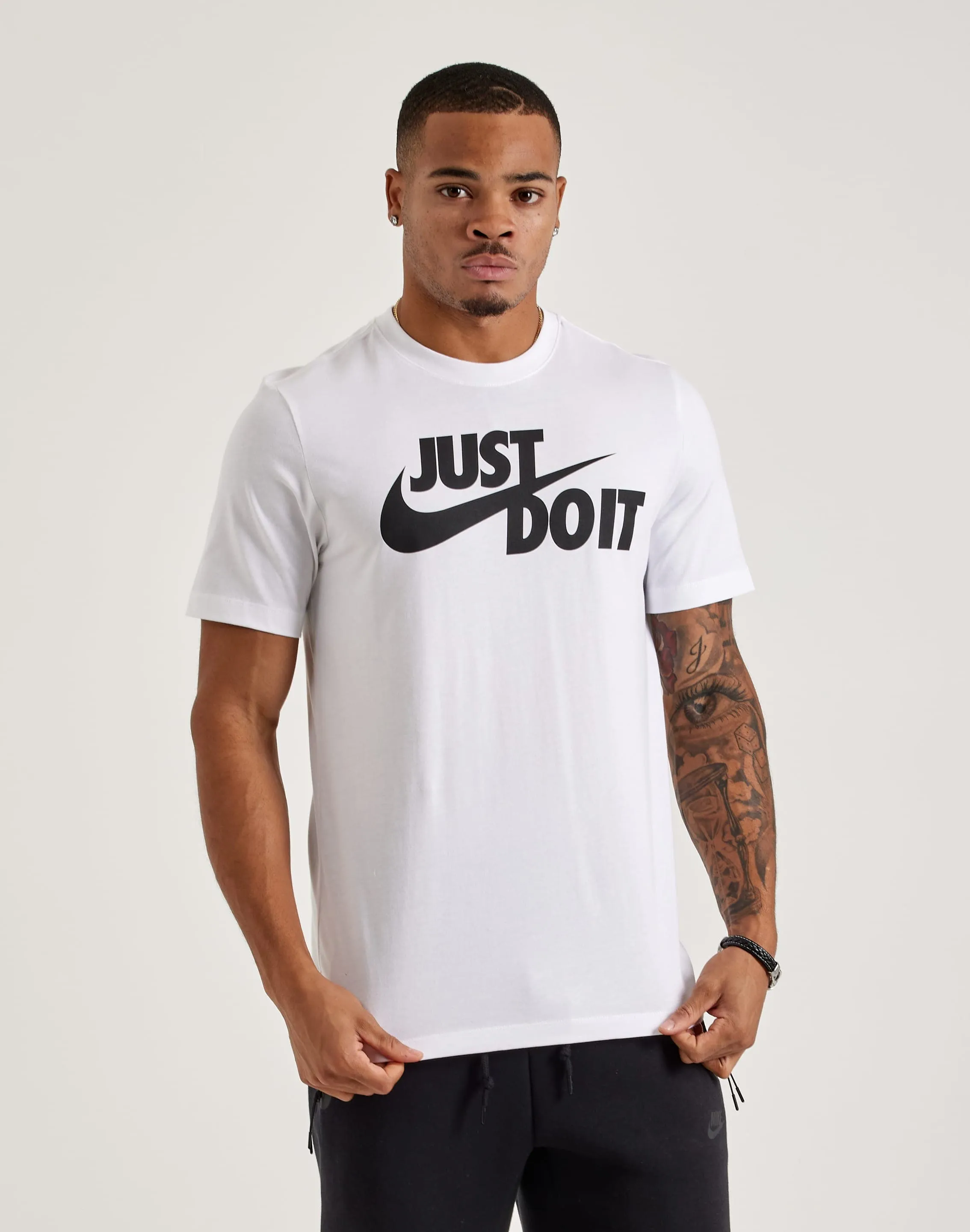 Nike Just Do It Swoosh Tee