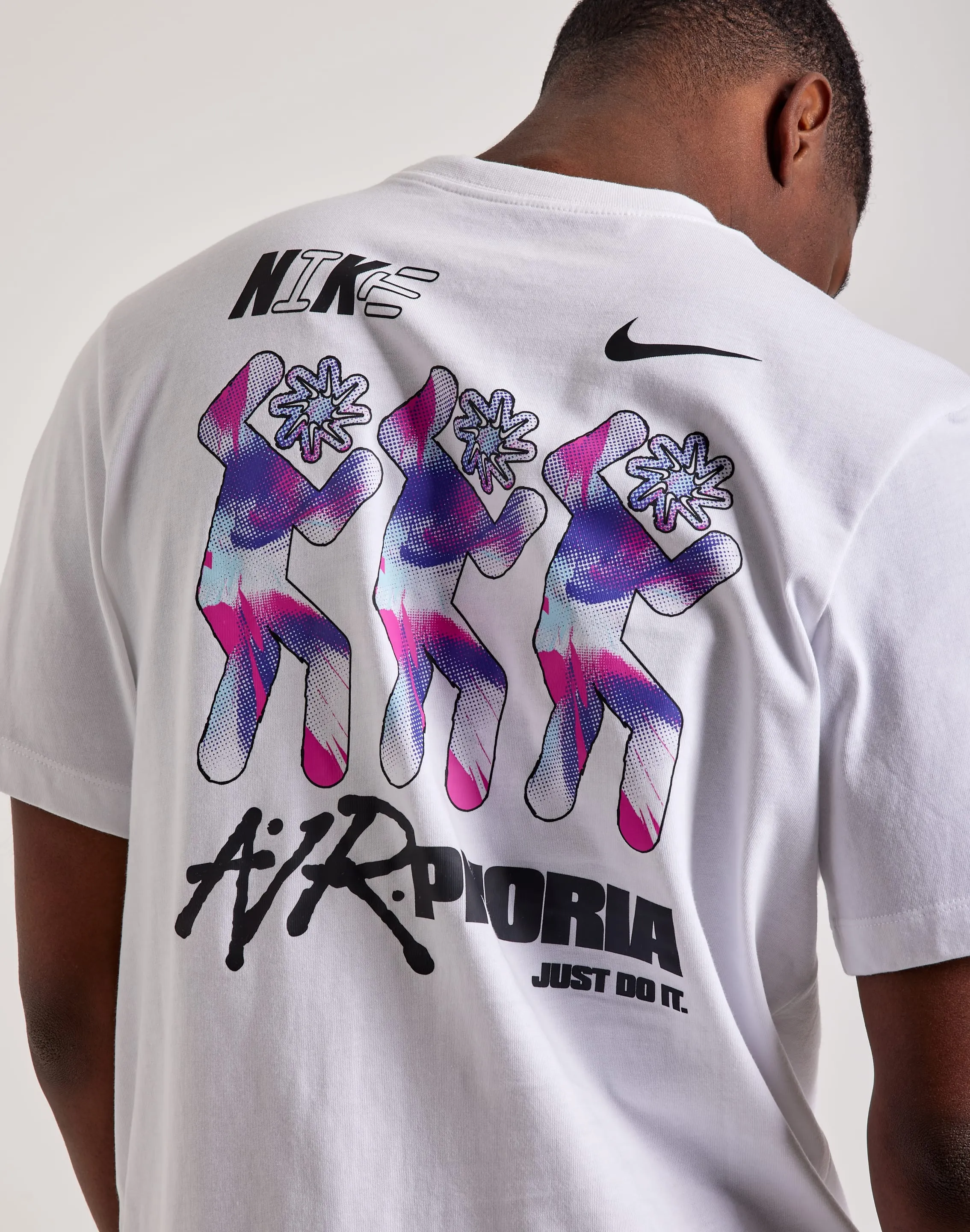 Nike Sportswear Tee