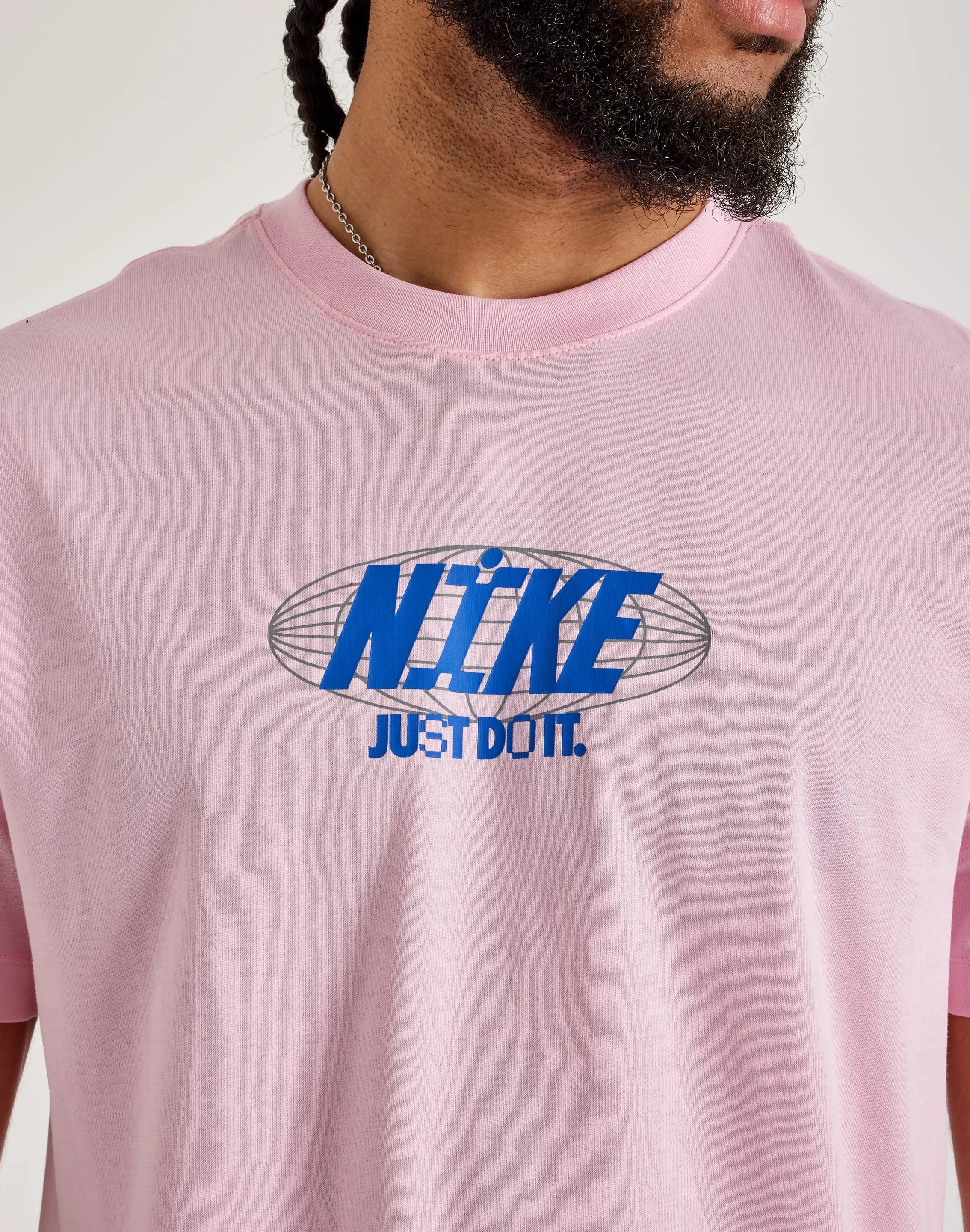 Nike Sportswear Tee