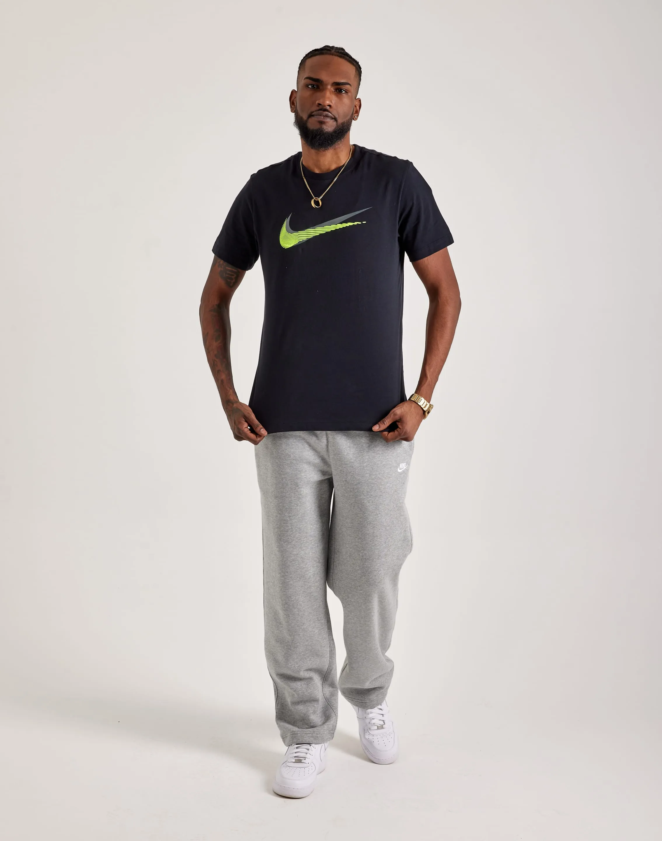 Nike Sportswear Tee