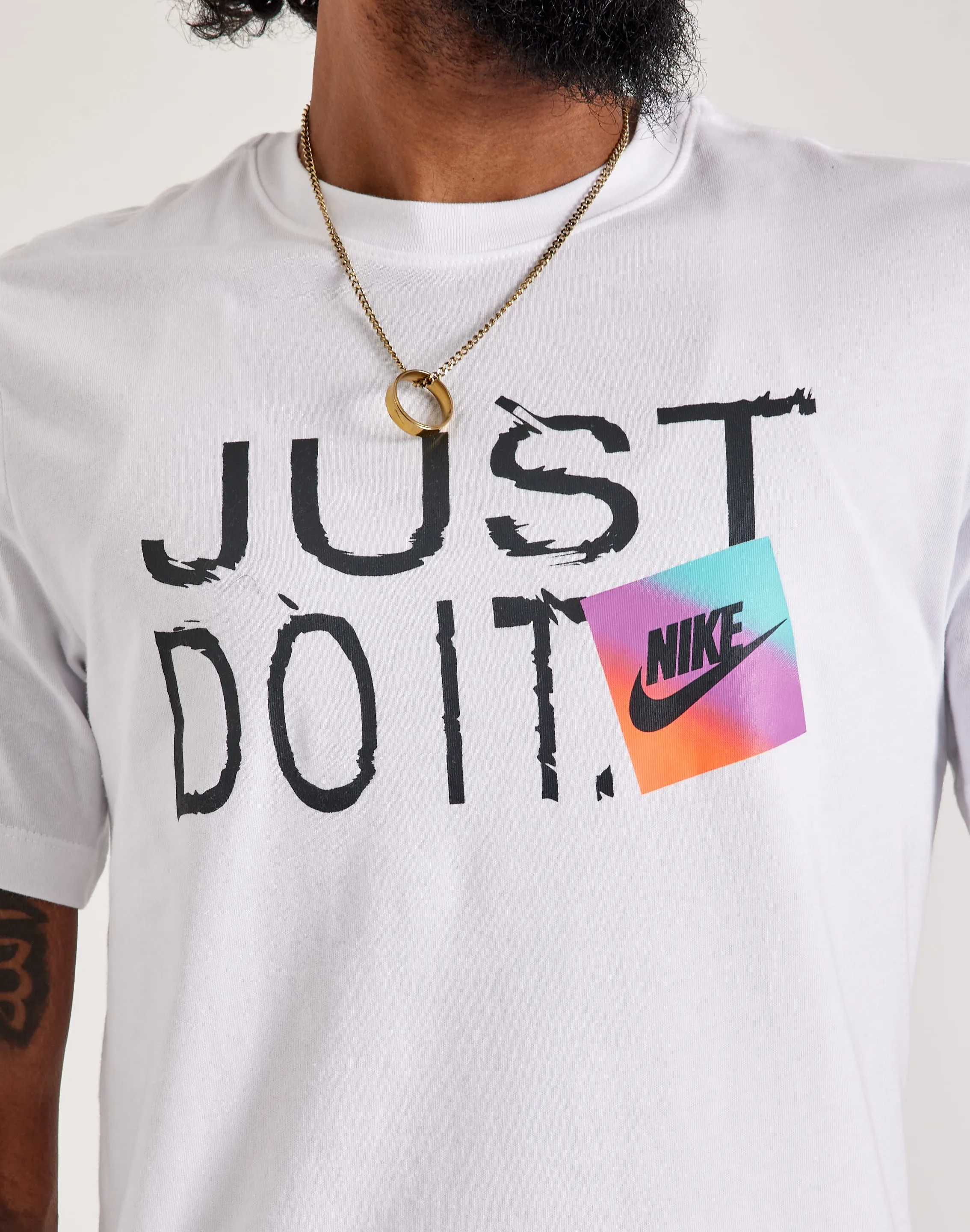 Nike Sportswear Tee
