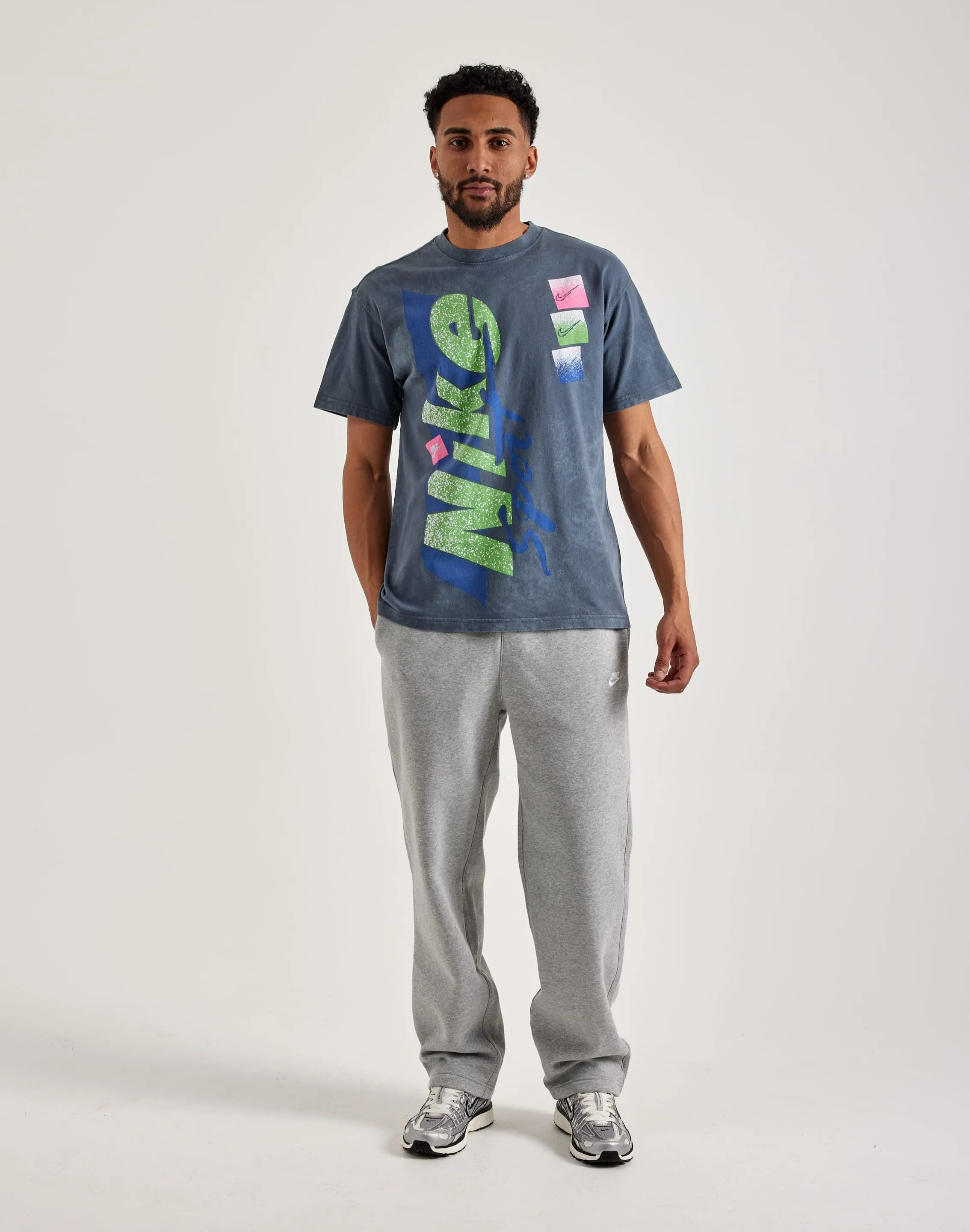 Nike Vintage '90s Tee