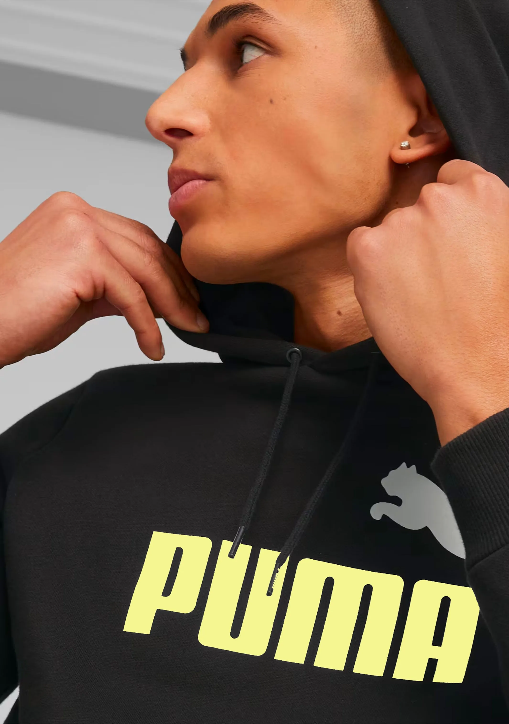 Puma Men's Essentials  Two-Tone Big Logo Hoodie Black Lime