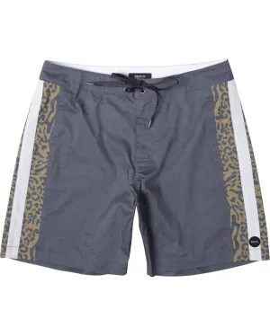 RVCA Stray Boardshort Trunk 17" - Black