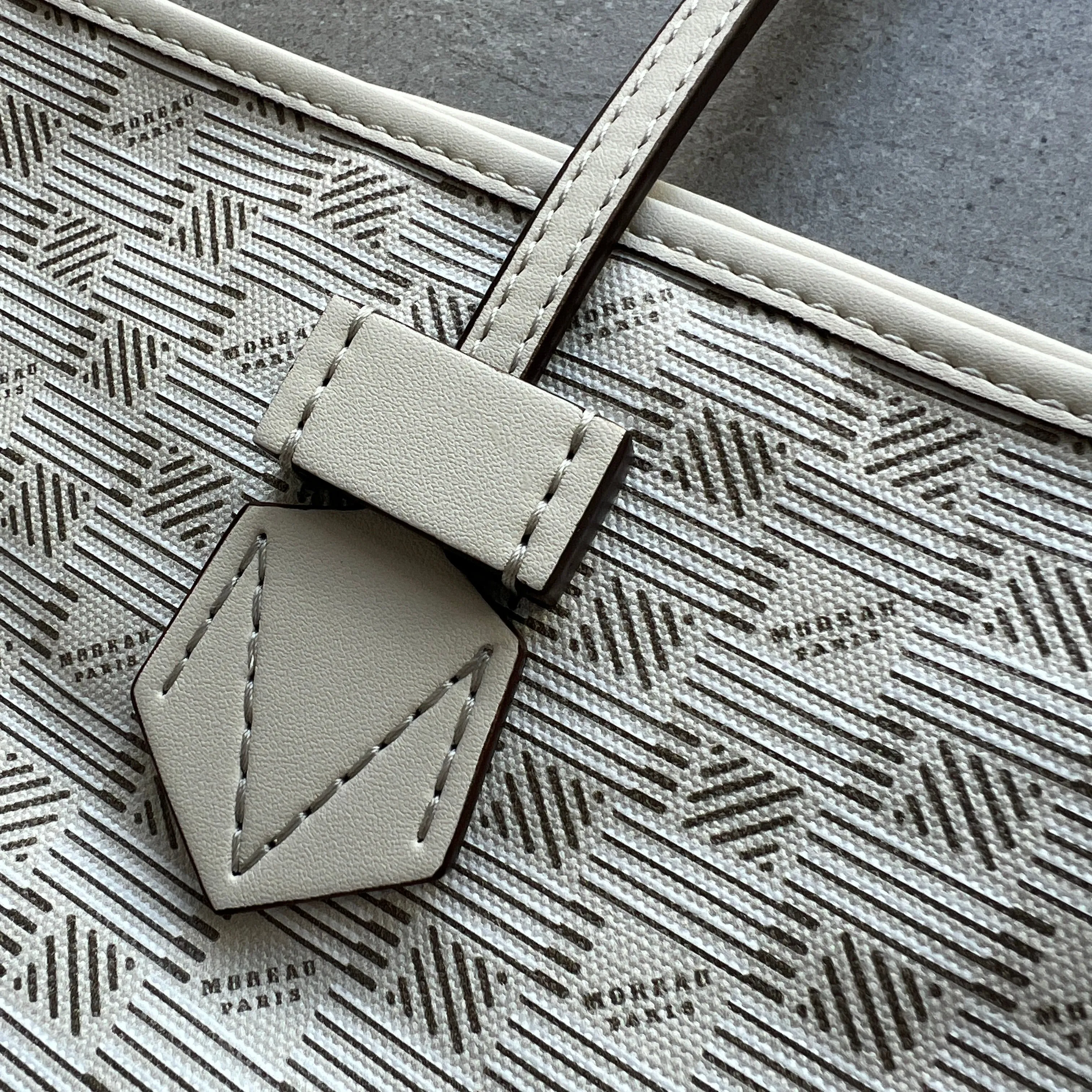 Saint Tropez Open Tote MM , Champagne Moreau Bags