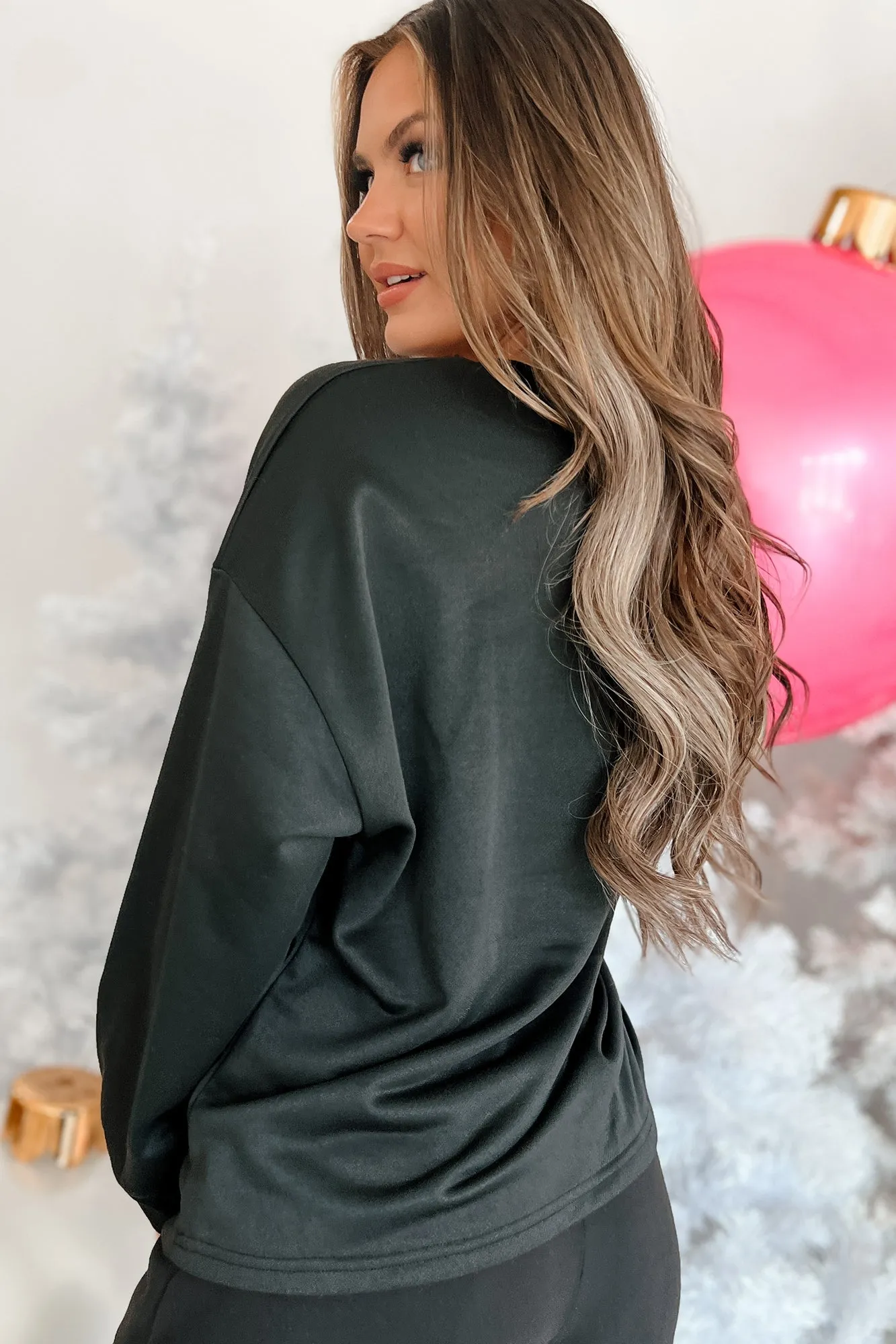 Santas Says Letter Patch Holiday Top (Black)