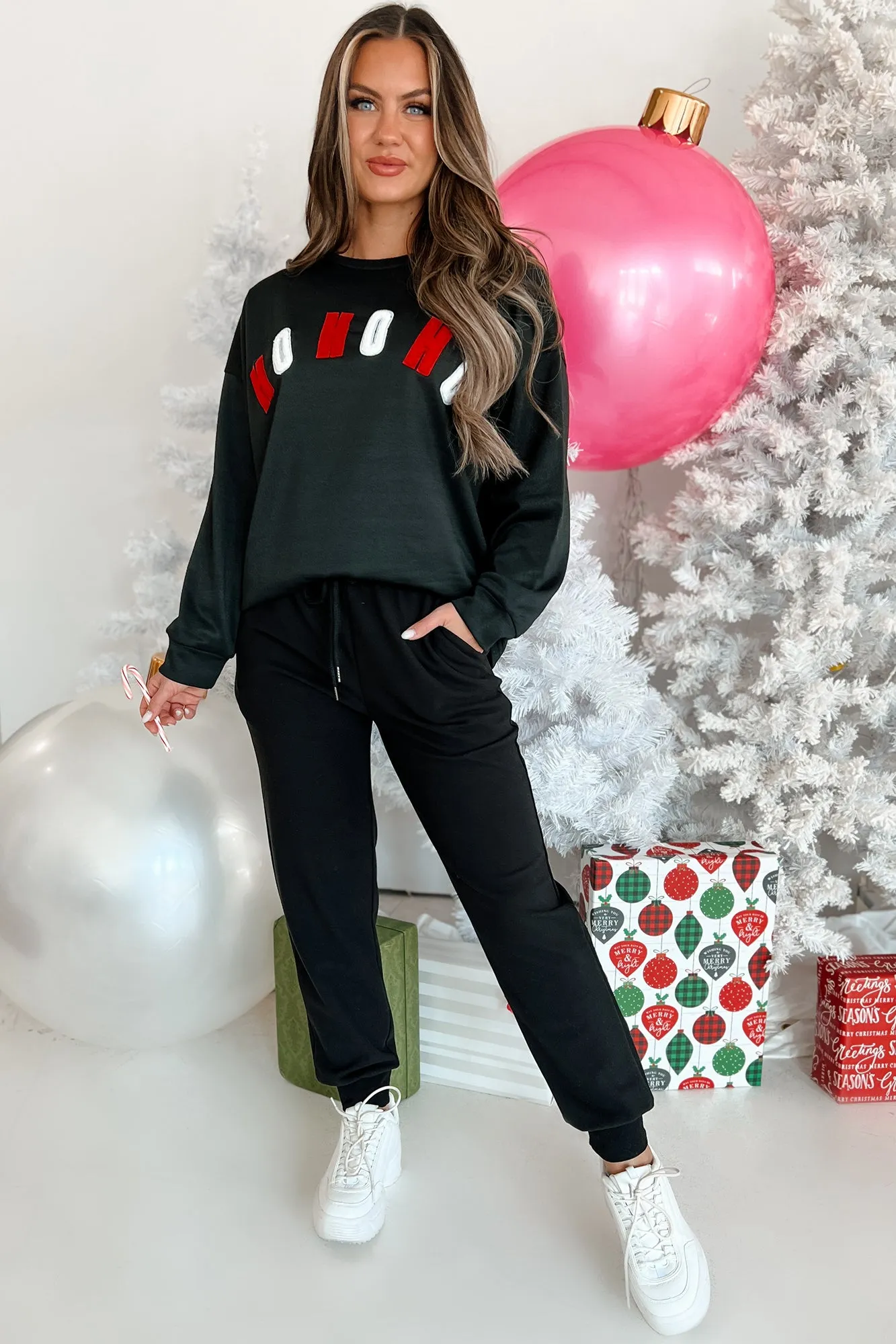 Santas Says Letter Patch Holiday Top (Black)