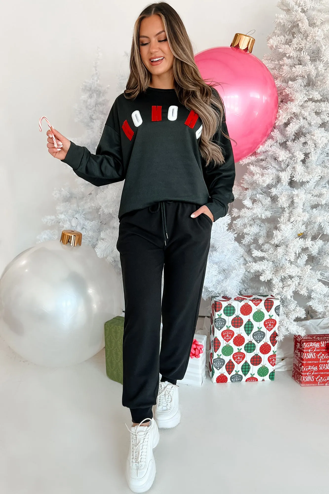 Santas Says Letter Patch Holiday Top (Black)