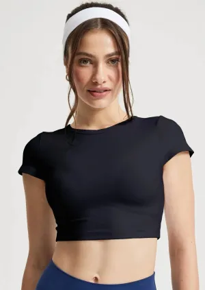 Studio Cropped Active Tee In Black