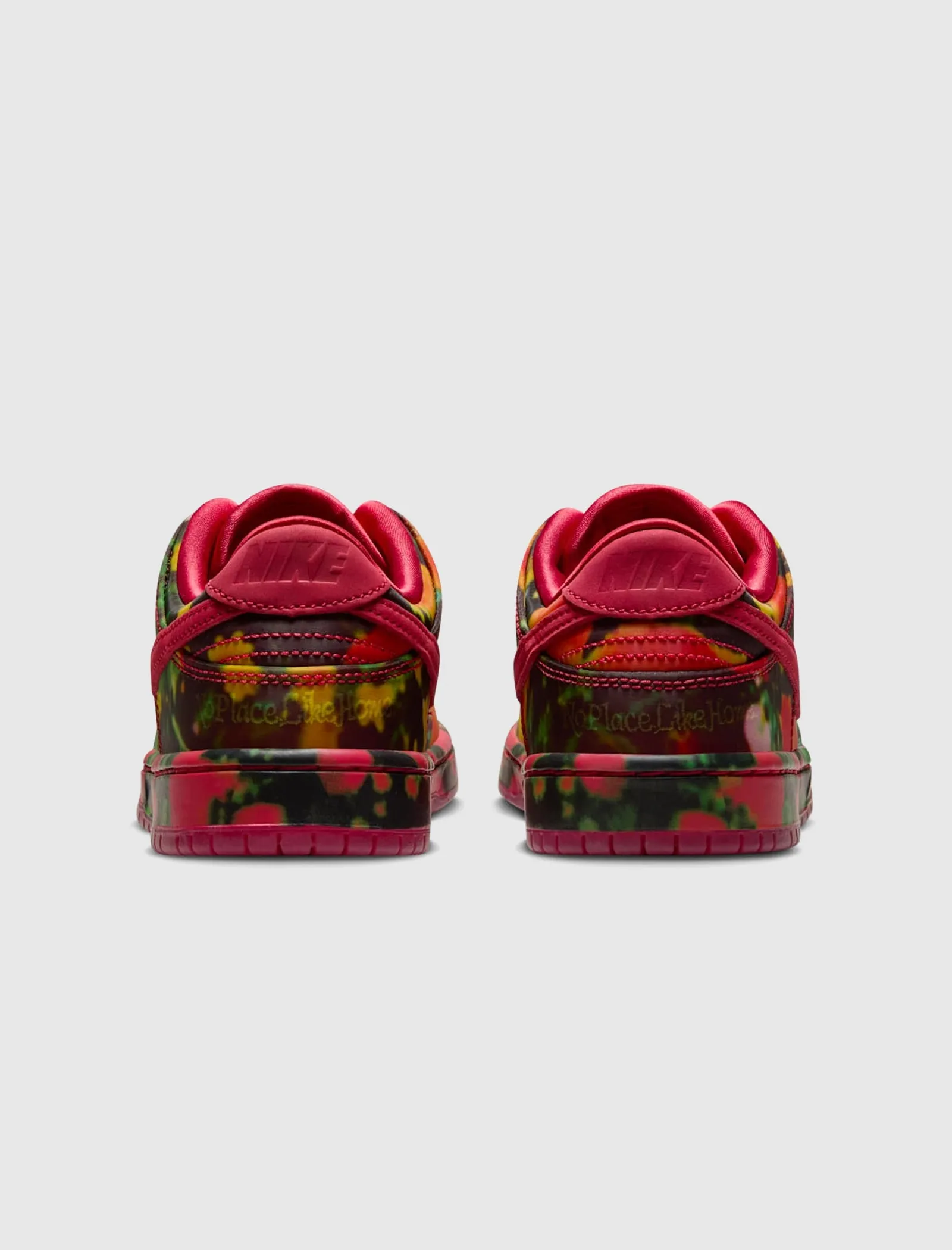 WIZARD OF OZ X SB DUNK LOW PRO "VARSITY RED/UNIVERSITY GOLD"