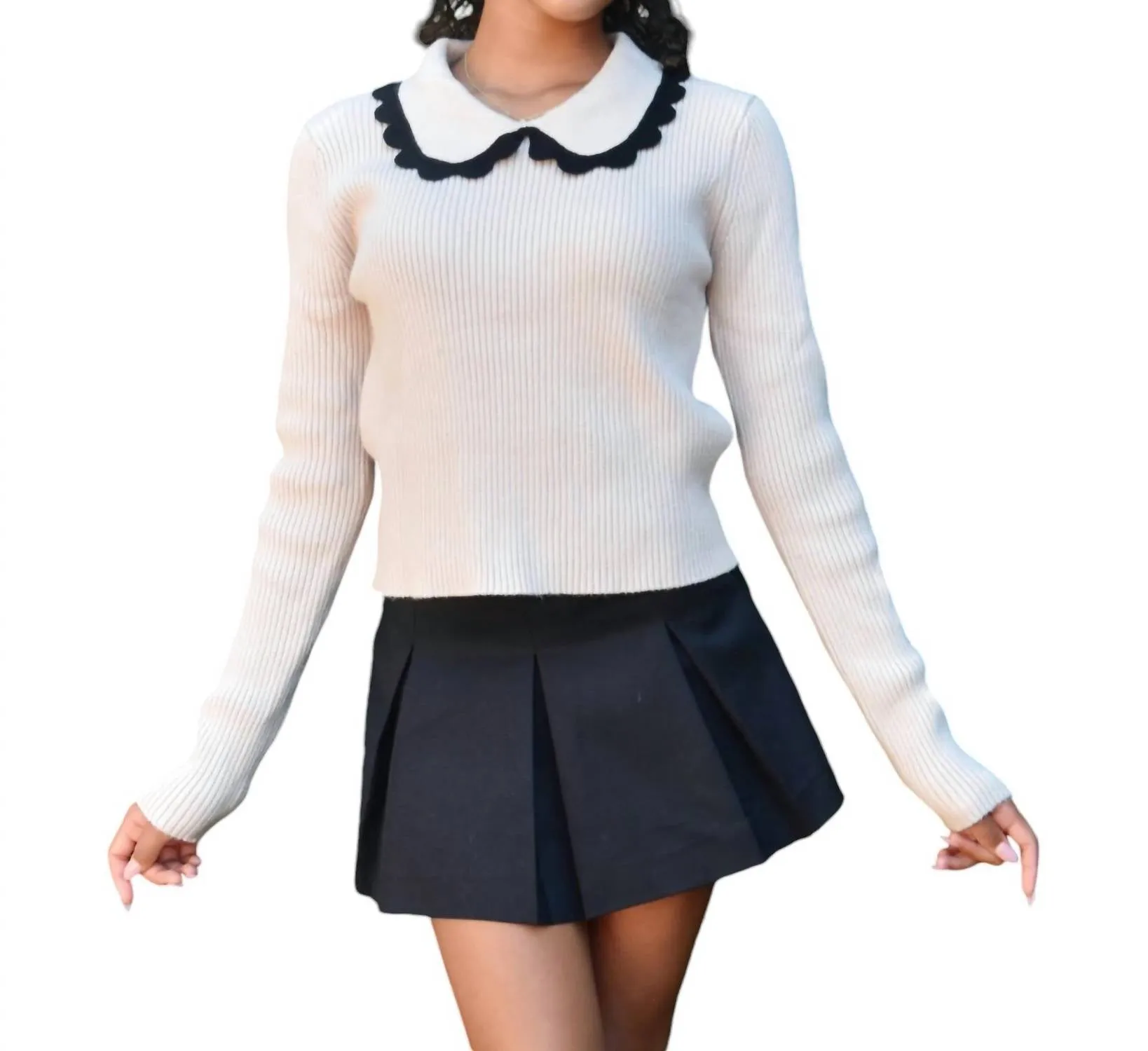 Women Anika Scallop Collar Sweater In Taupe